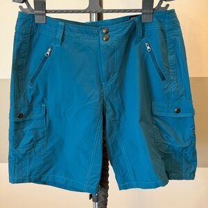 Kühl women’s  Teal Cargo Shorts with Zip Pockets size 10